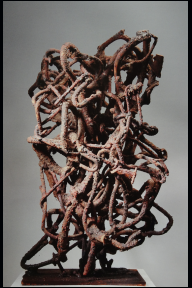 Verknuepfung V, 1992, Eisenplastik, geschweisst 64,0 x 40,0 x 44,0 cm (WV P02171).jpg